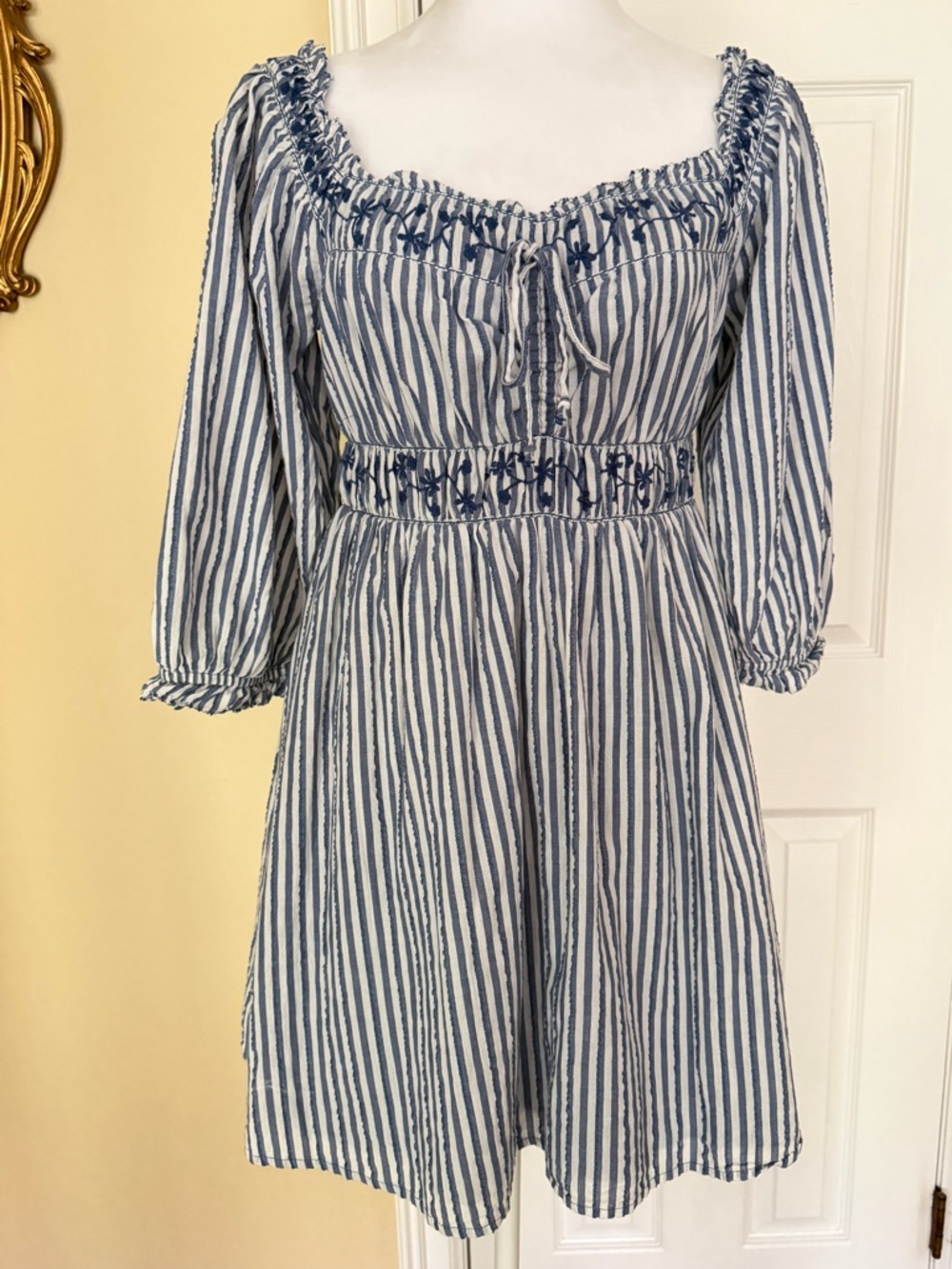 American Eagle Women's Blue & White Striped Puff Sleeve Embroidered Mini Dress S - Picture 10 of 13